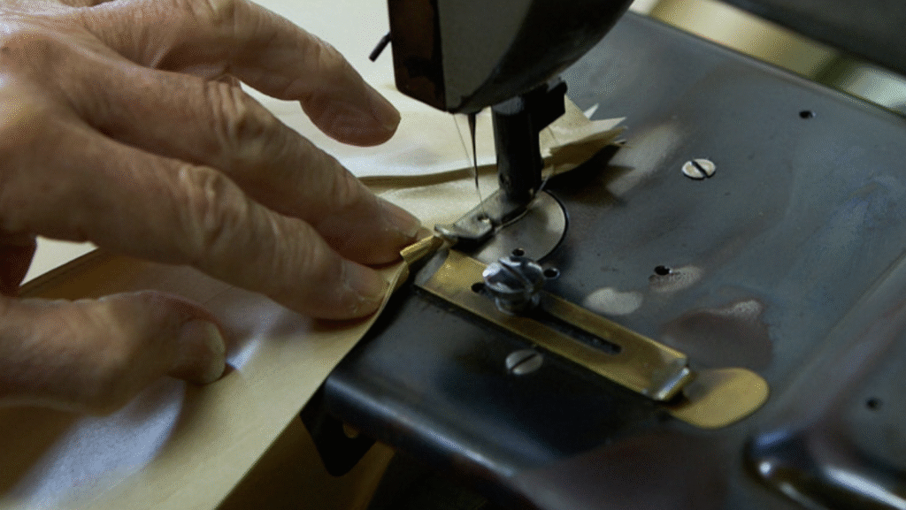 前原光榮商店「傘」